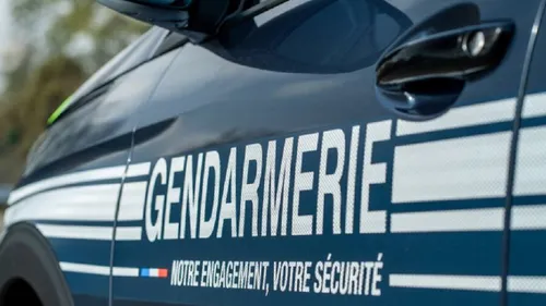 Il tue son épouse et se suicide